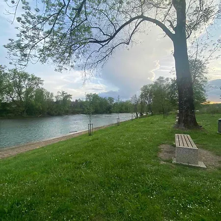 Lejlighed Apartment Tom Near Kolpa River